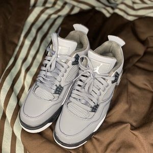 Jordan 4 Cool Grey!